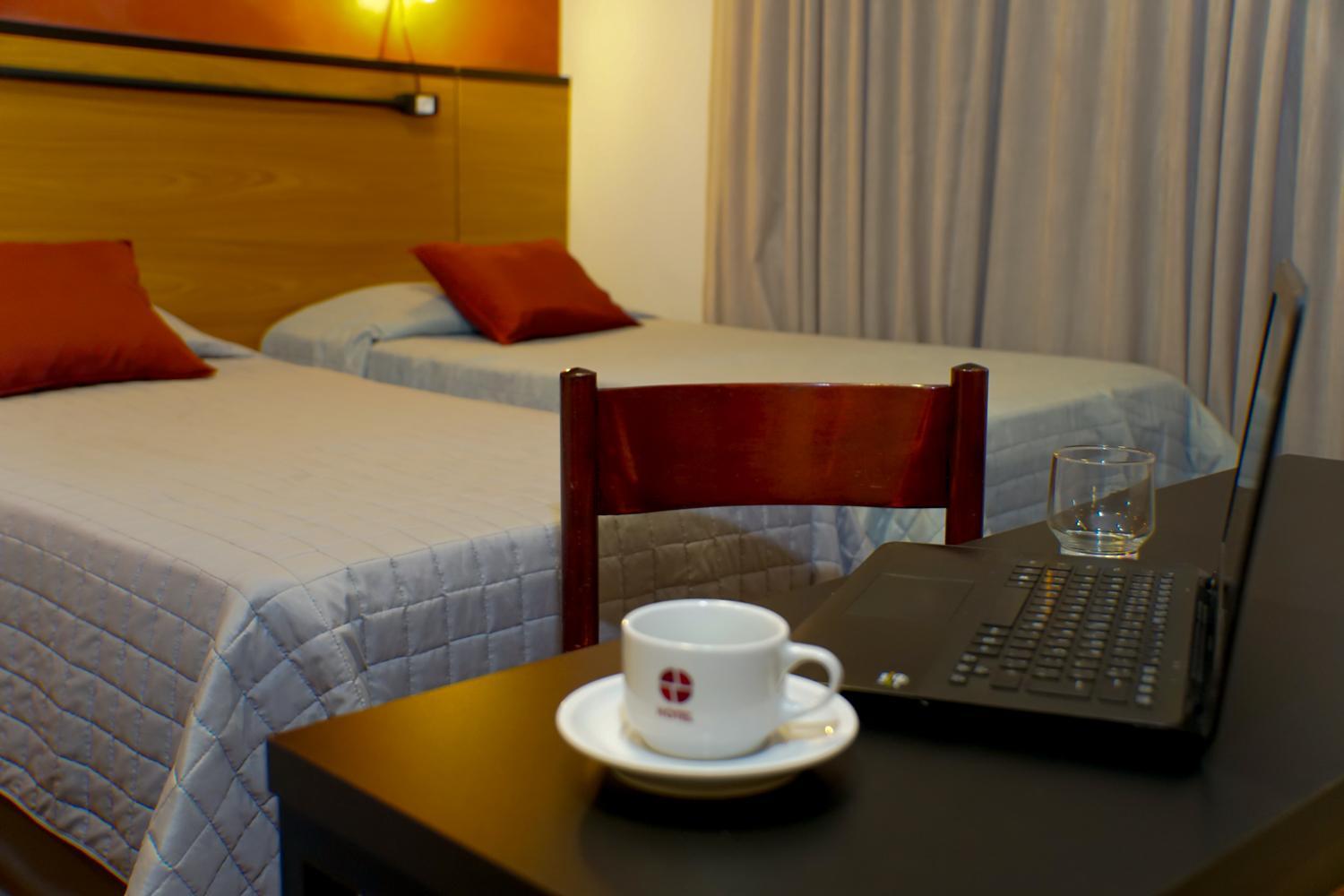 Hotel Euro Suite Pocos De Caldas By Nacional Inn Luaran gambar