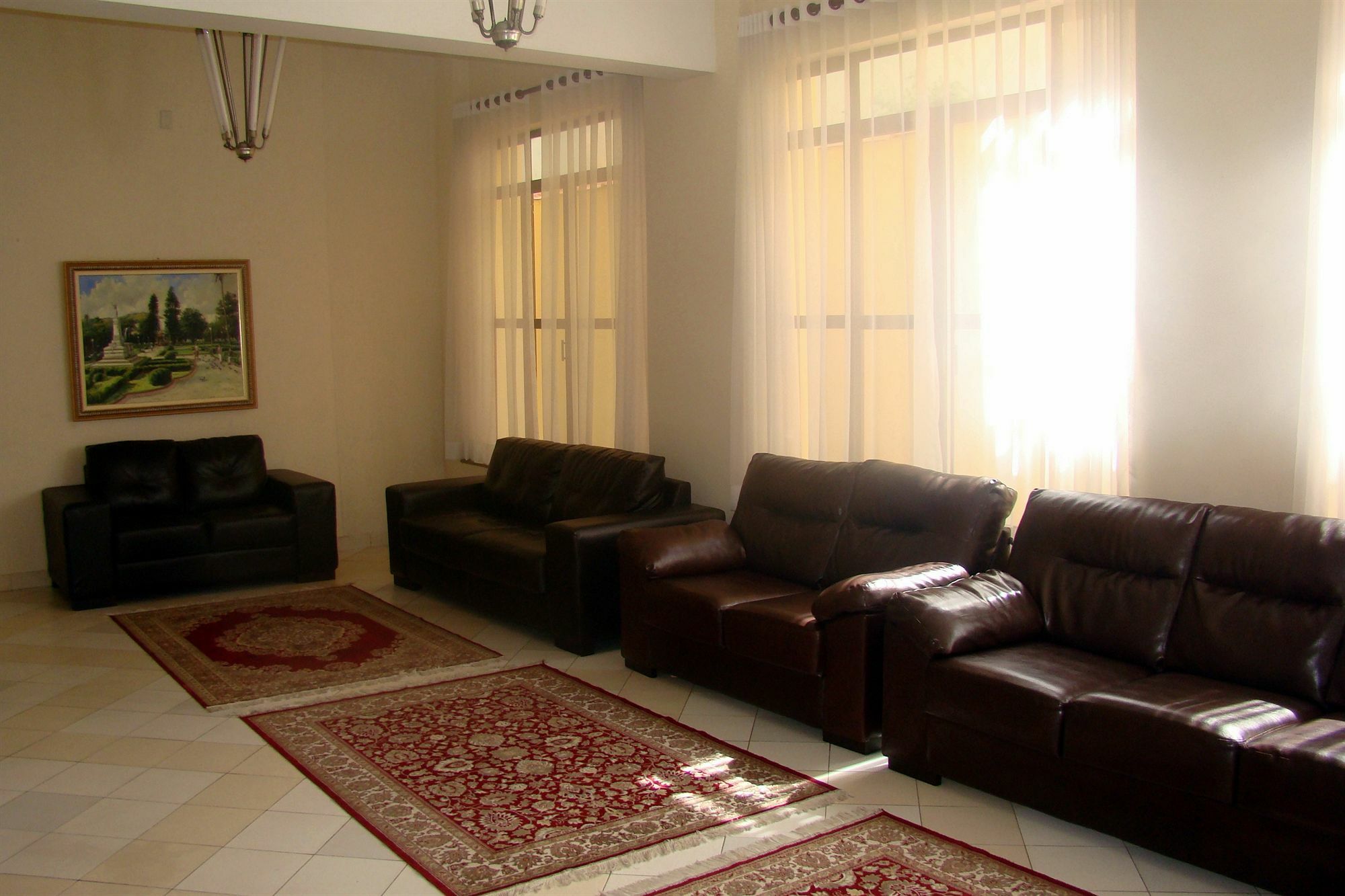 Hotel Euro Suite Pocos De Caldas By Nacional Inn Luaran gambar